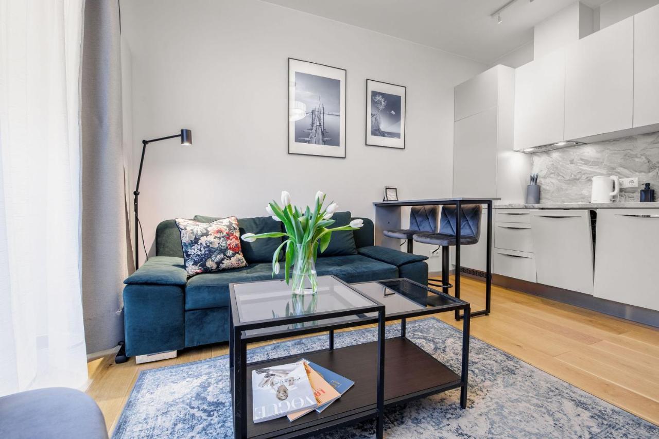 Design Apartment Loft Majori With Large Terrace ยูร์มาลา ภายนอก รูปภาพ