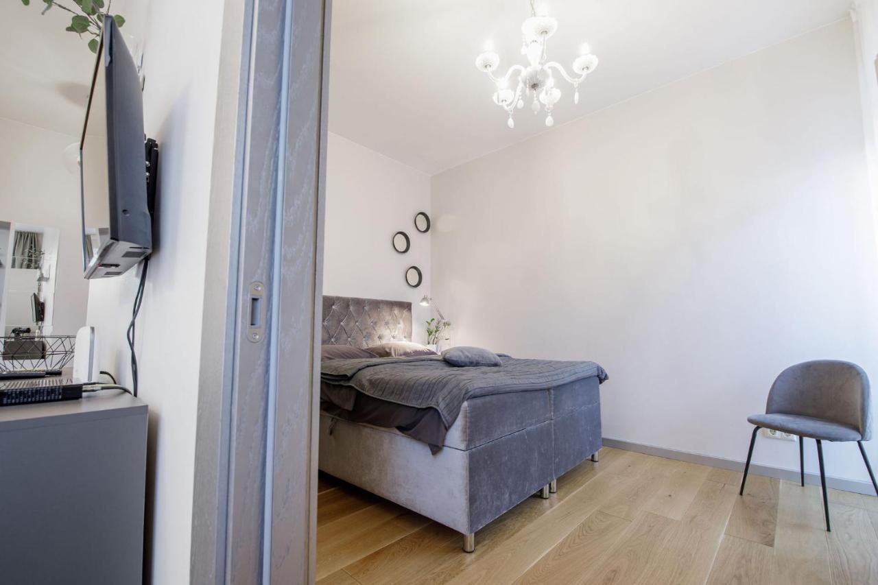 Design Apartment Loft Majori With Large Terrace ยูร์มาลา ภายนอก รูปภาพ