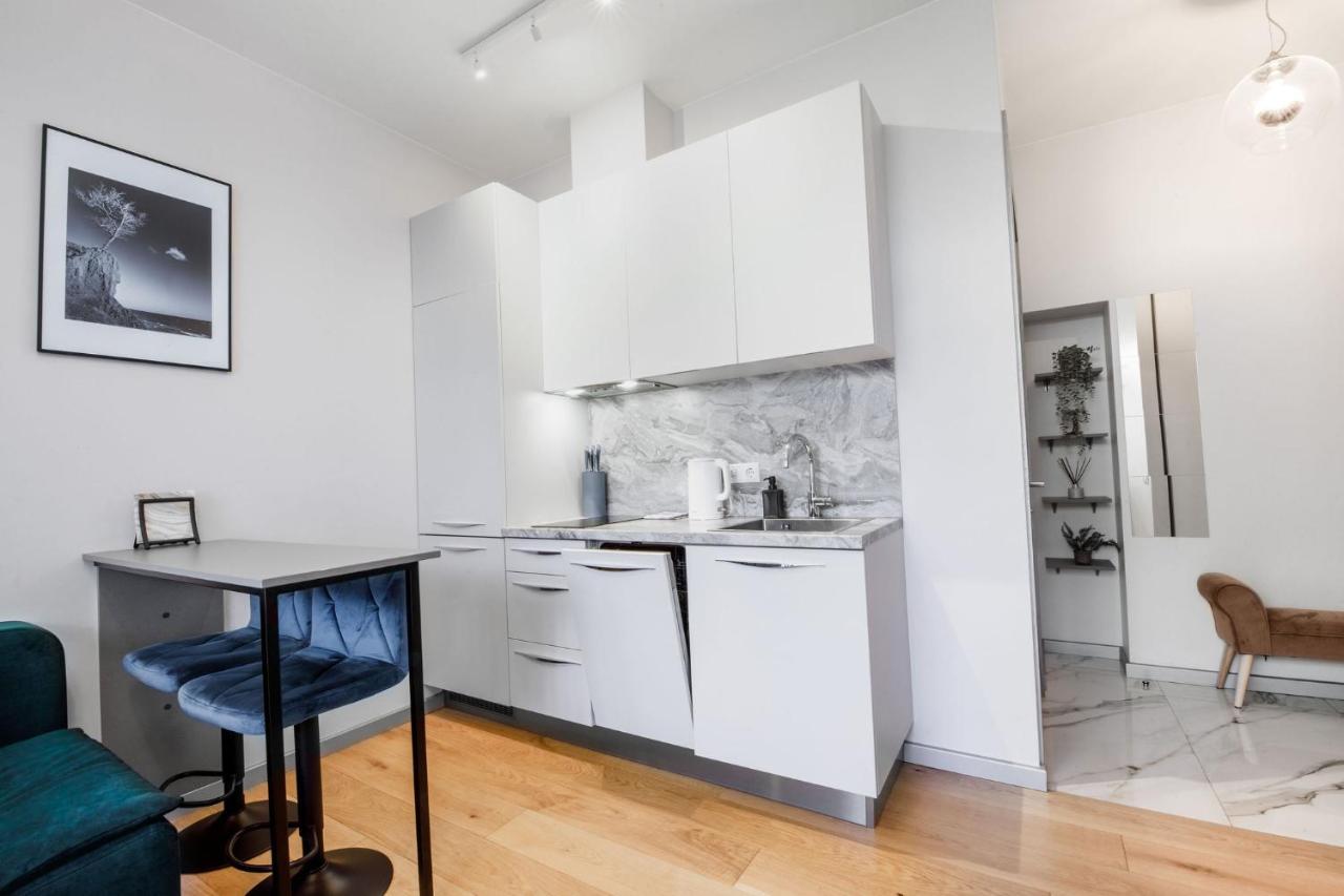 Design Apartment Loft Majori With Large Terrace ยูร์มาลา ภายนอก รูปภาพ